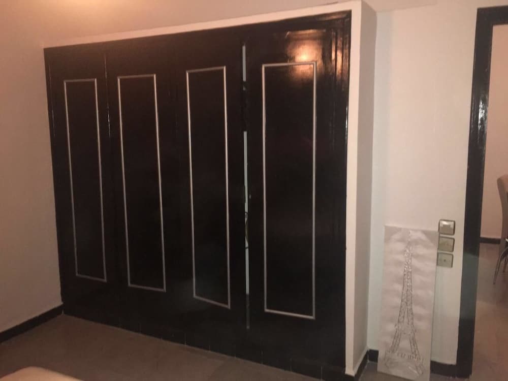 Фото Too Many Suites