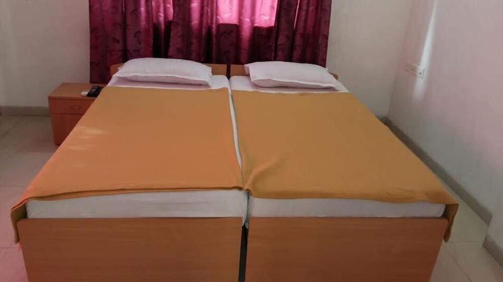 Фото Valencia Hospitality Service Apartments