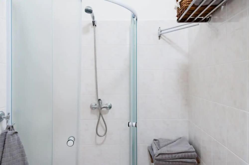 Фото Sokolovska Apartment