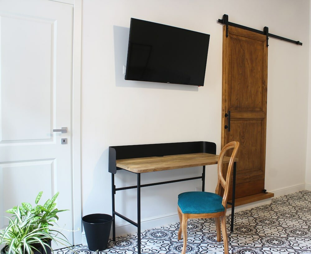 Фото Ottantotto Viterbo