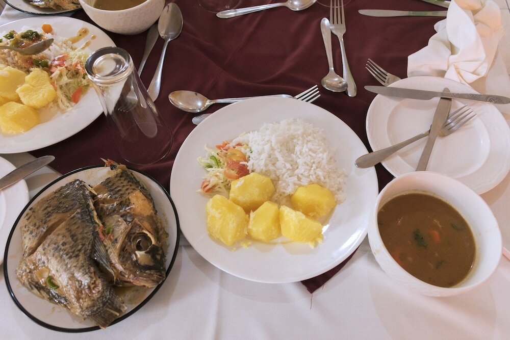 Фото Rwenzori International Hotel