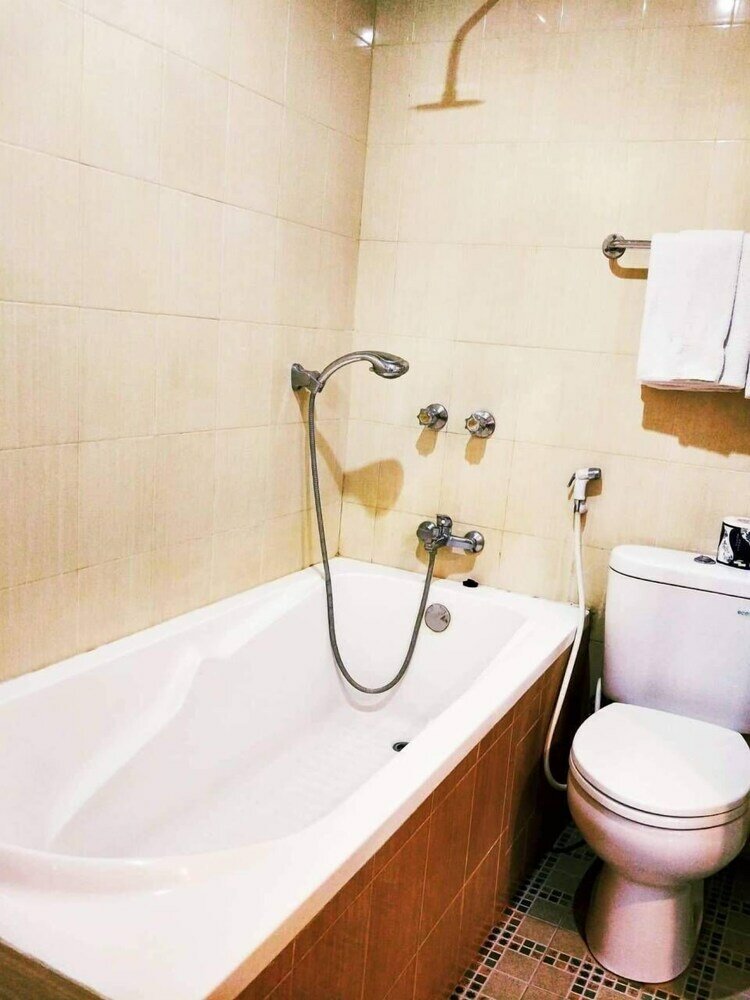 Фото The Hotel Emperor