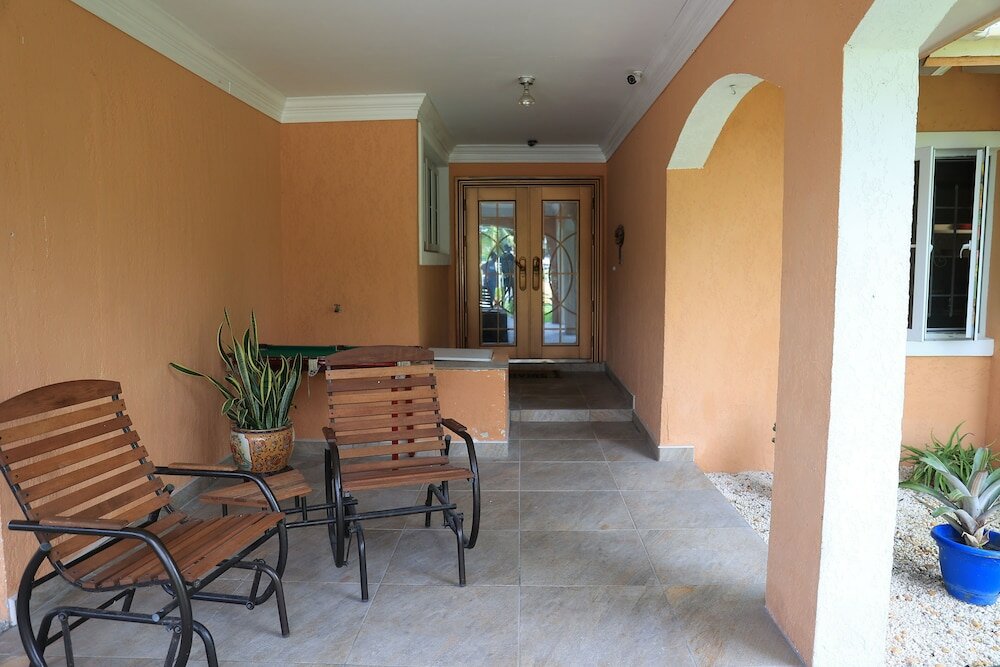 Фото Coconut Palm Hideaway