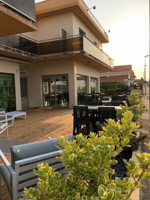 Гостиница Hôtel Le Plaisance