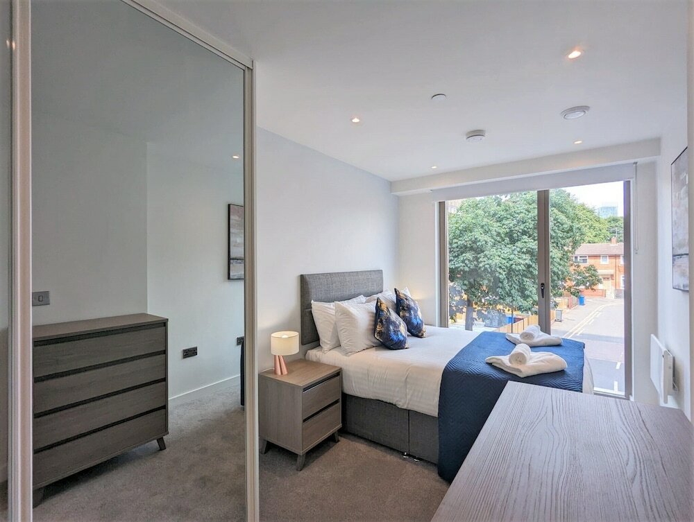 Фото Manchester Townhouses by Charles Hope
