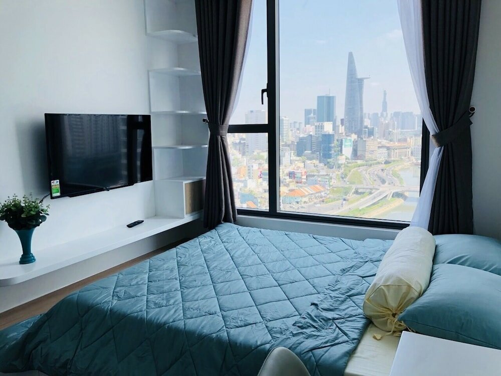 Фото Kyn Apartment Rivergate Residence