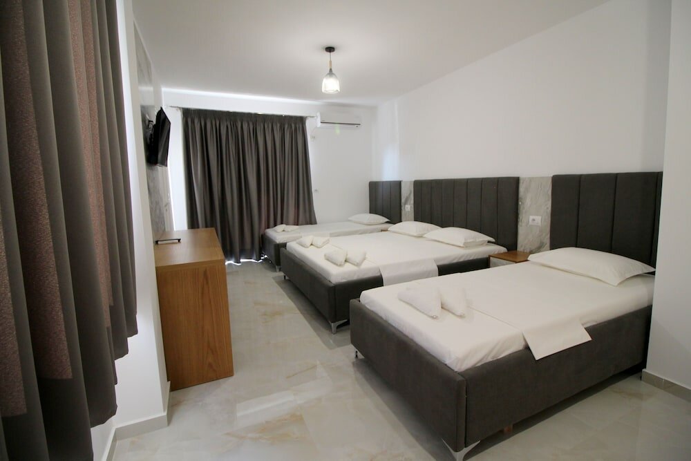 Фото Hotel Four Islands