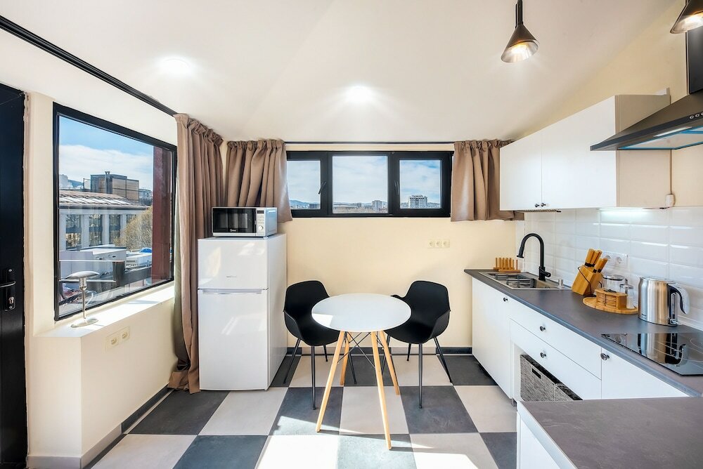 Фото H&b apartments Pier Kobakhidze
