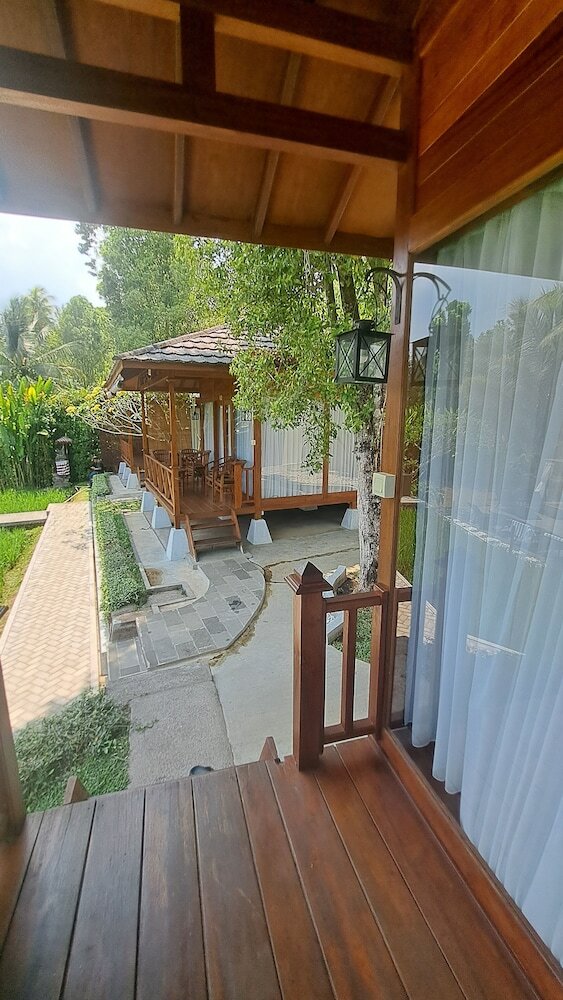 Фото Bali De Pardis Cottage