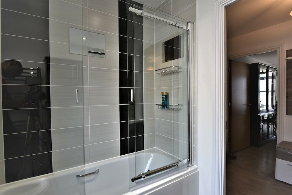 Фото Hughenden Garden Luxury Apartment