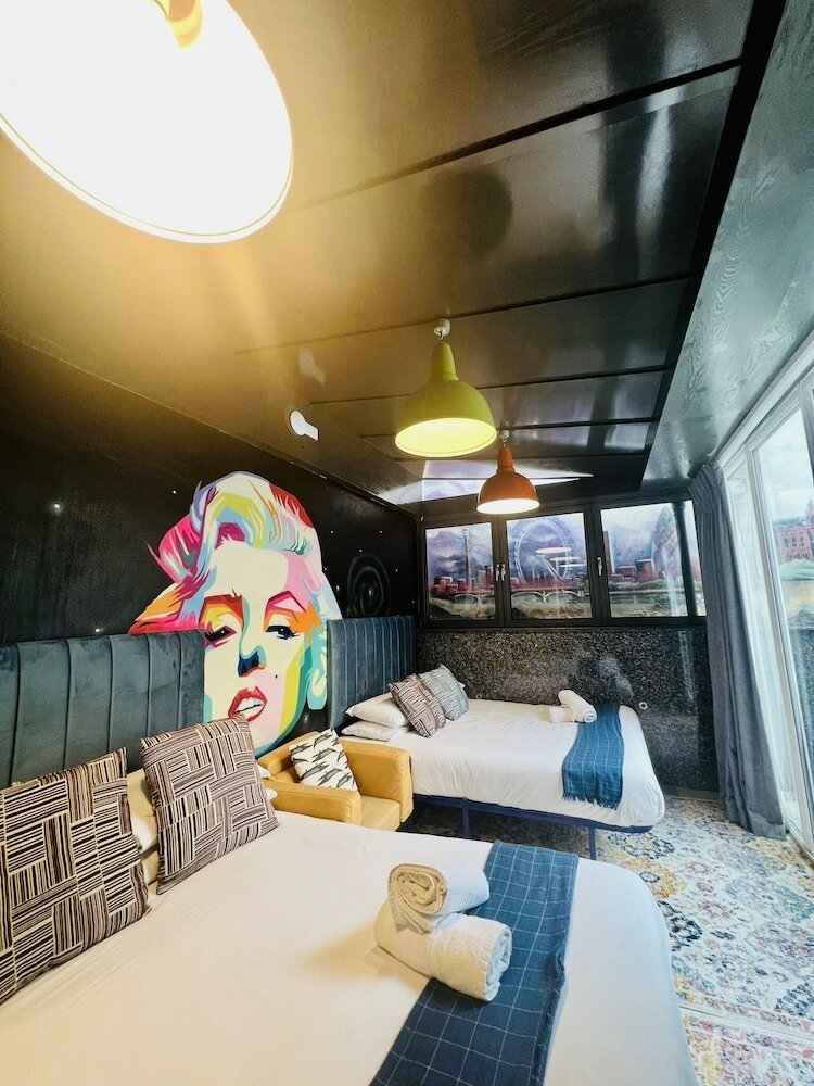 Фото The Melville Hotel by Rokxy - Kings Cross