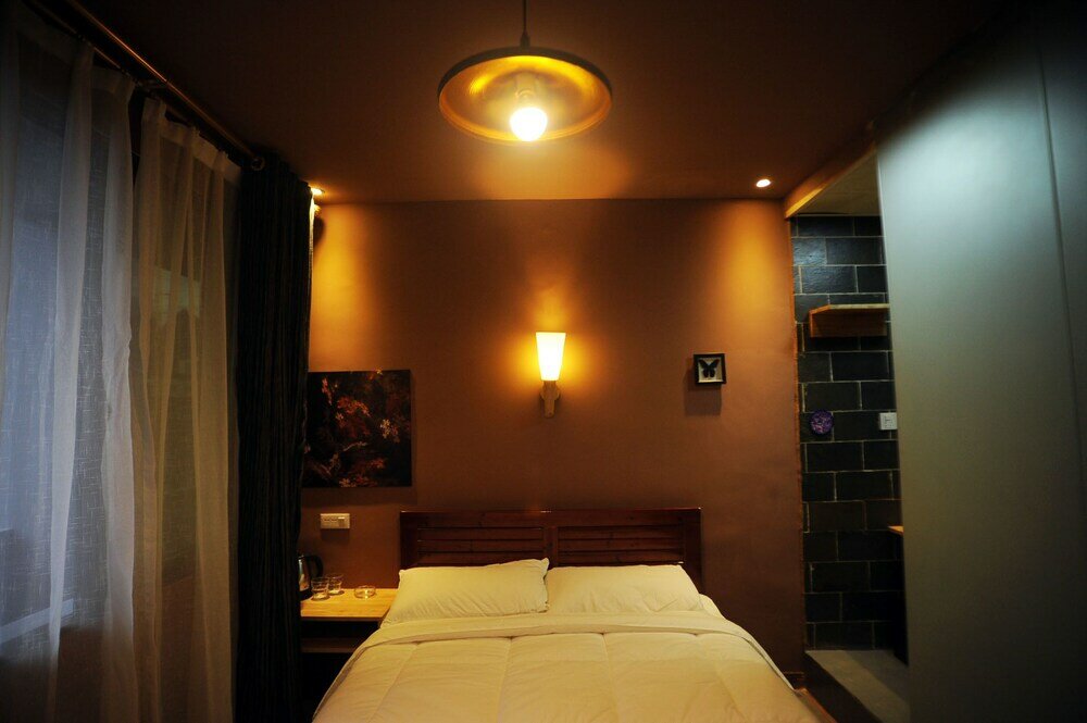 Фото Shu Hostel, Guiyang