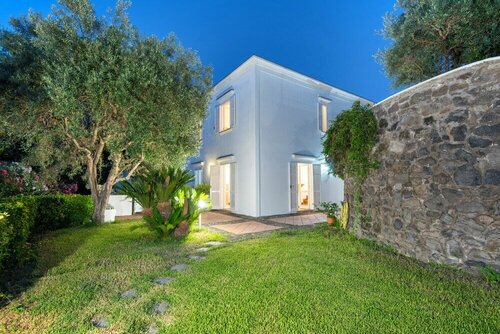 Гостиница Il Lauro Luxury Villa Ischia