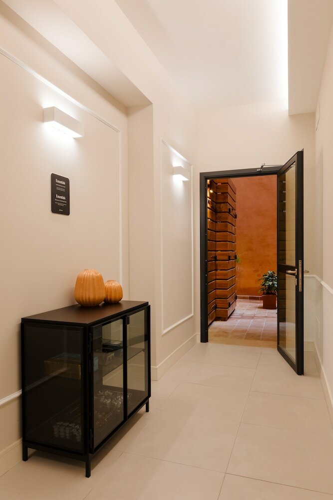 Фото Sonder Antinoo