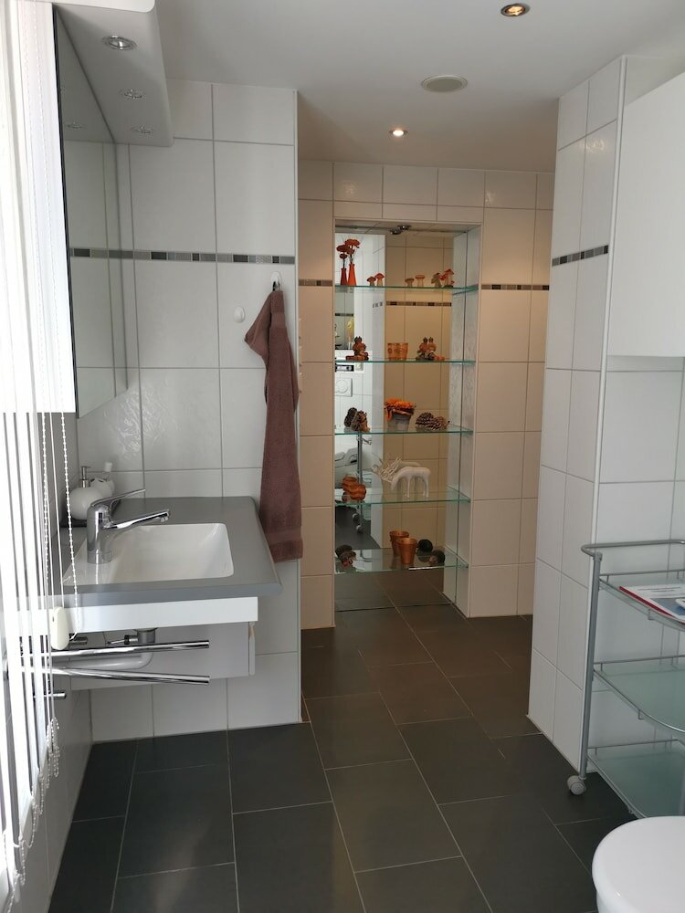 Фото Ferienwohnung im Fürstenland