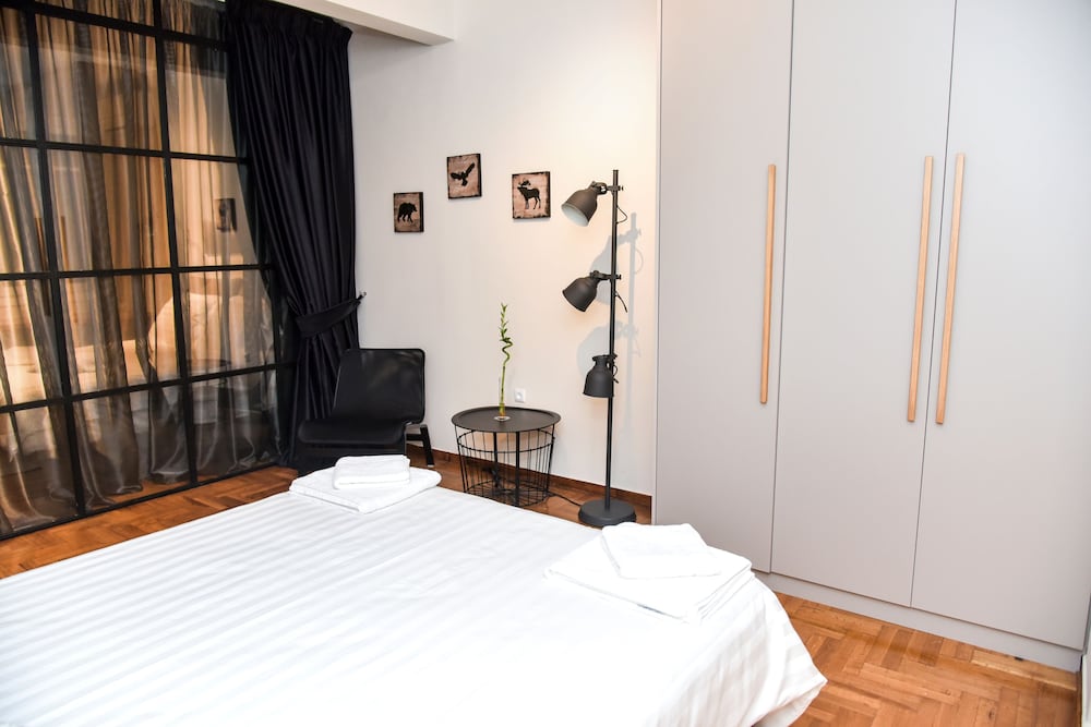 Фото Central apartment at Echarxia 2 beds for 4 pers