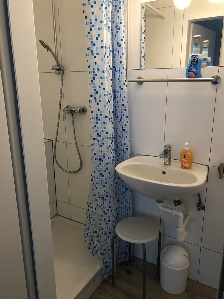 Фото Fremdenzimmer SAS