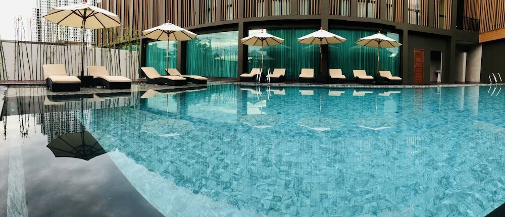 Фото Mandarin Eastville Pattaya