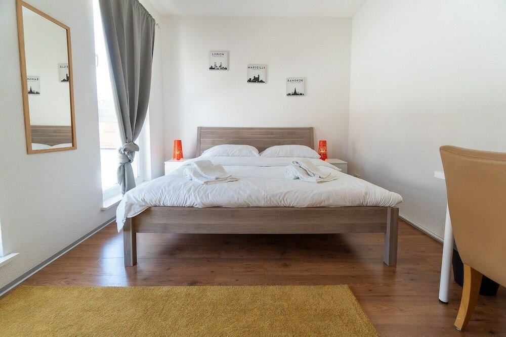 Фото Los Lorentes Residences - Bulle