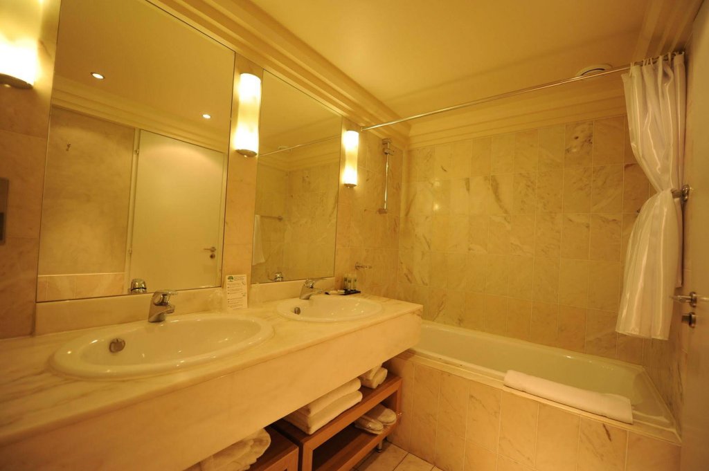 Фото Privilège Hôtel Mermoz