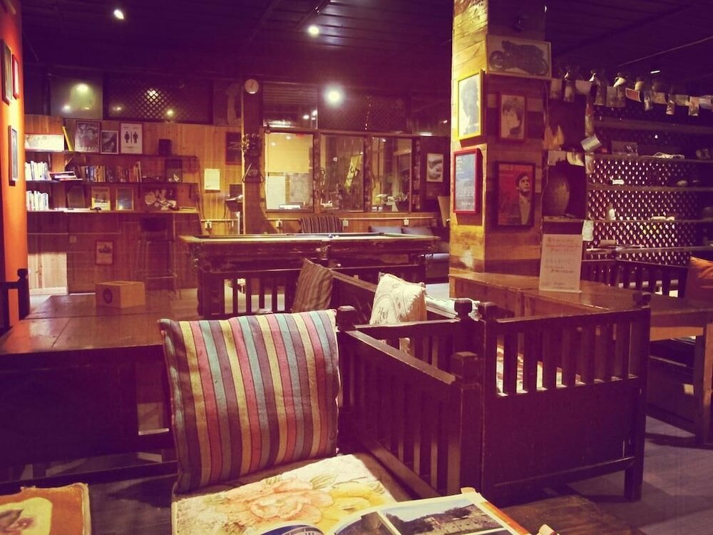 Фото Dragoncloud Hotel