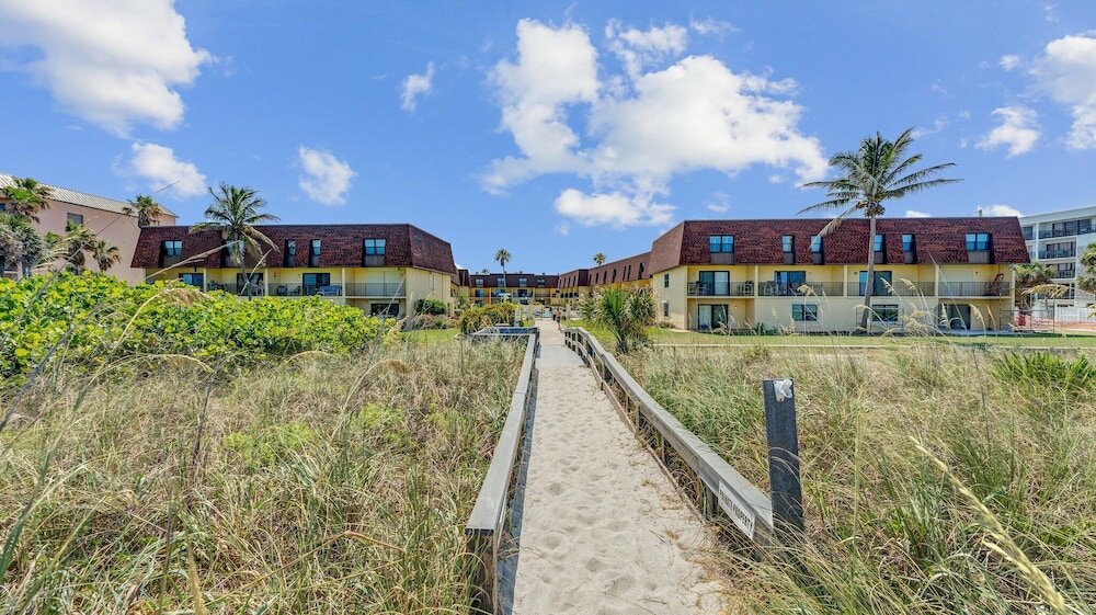 Фото Sea La Vie at Cocoa Beach