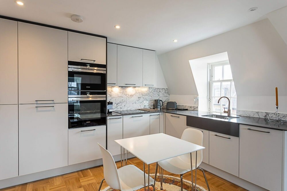 Фото Modern and Stylish Apartment in West Kensington