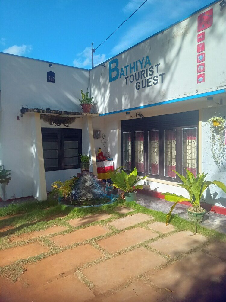 Фото Barthiya Tourist Guest