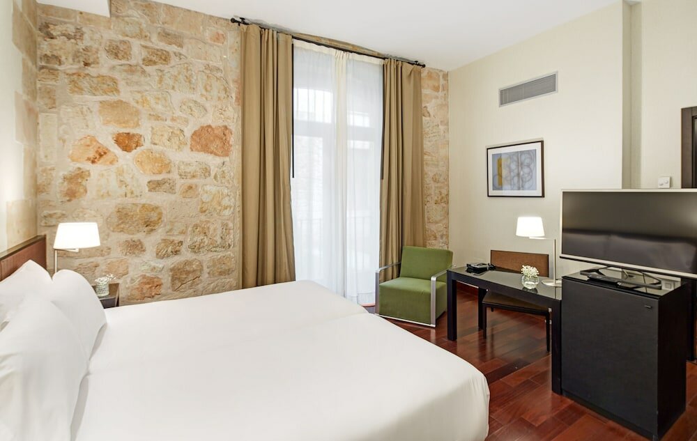 Фото Sercotel Puerta de la Catedral