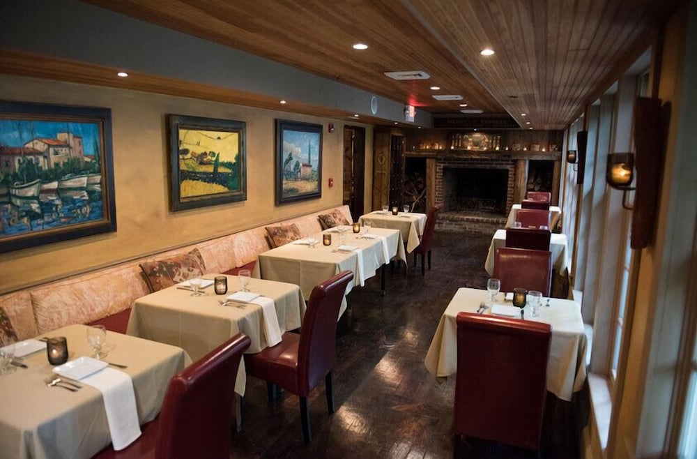 Фото The Red Lion Inn Resort 1704