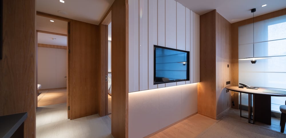 Фото Joyze Hotel Xiamen, Curio Collection by Hilton