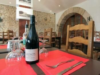 Hotel Hotel le Chapeau Rouge, Seine‑et‑Marne, photo