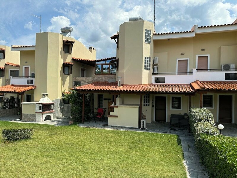 Гостиница Villa Queen - Stunning 4-bedroom Maisonette in Fourka, Kassandra, Greece