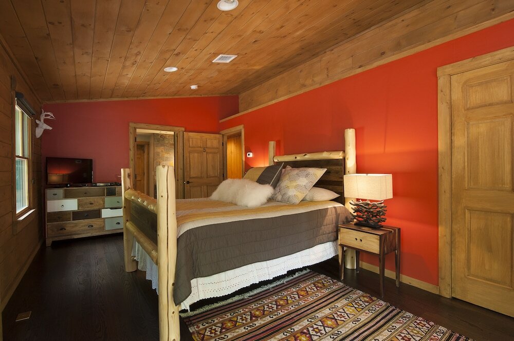 Фото Chatfield Hollow Inn