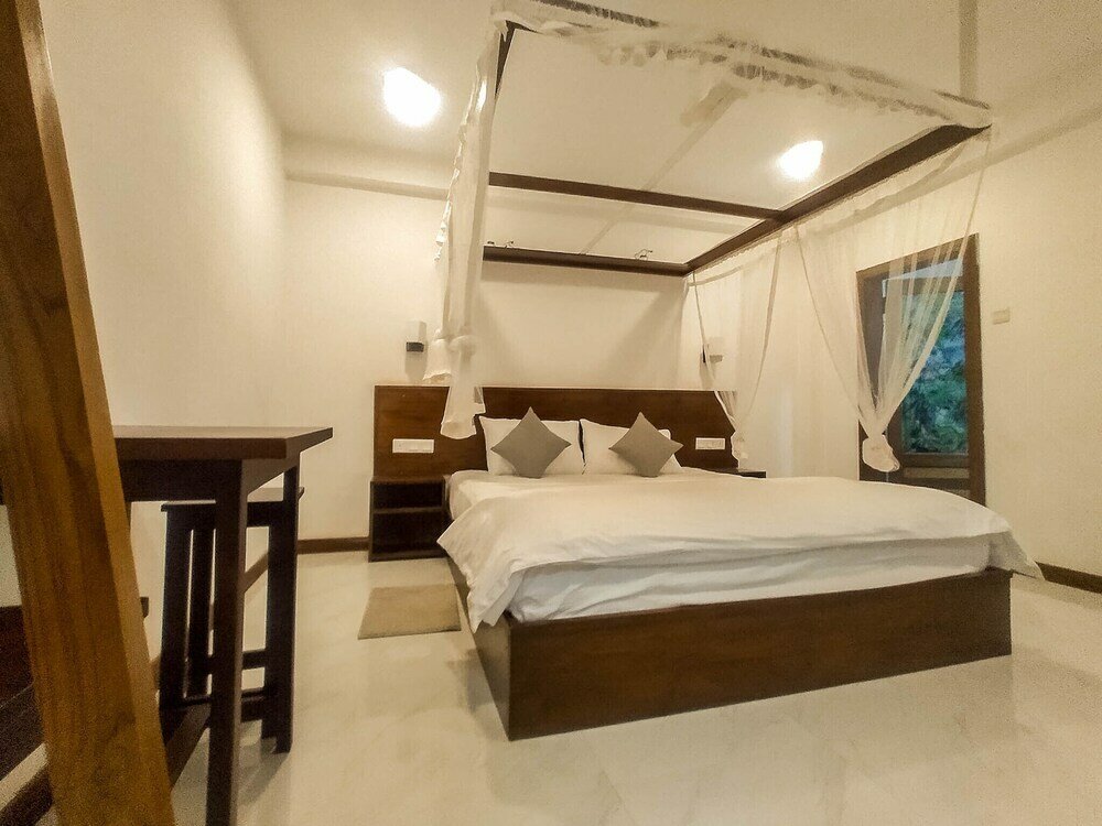 Фото Once in Ella