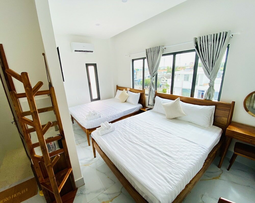 Фото Hero Hostel & Billiards