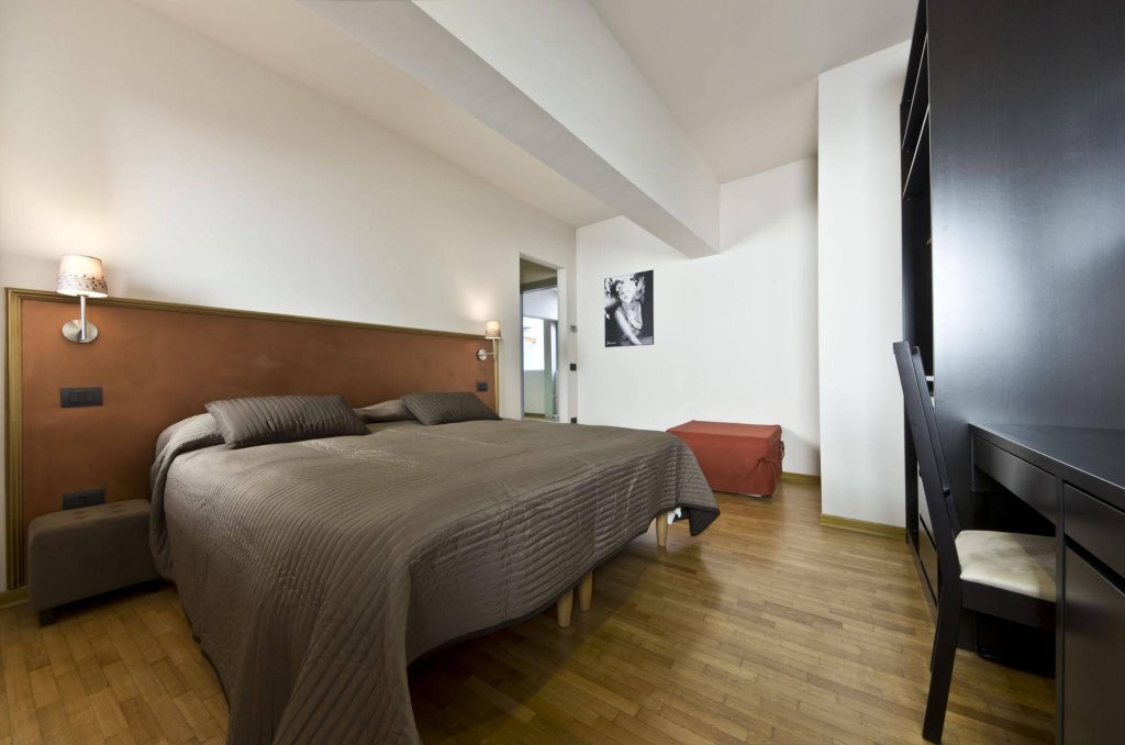 Фото Siena Gallery B&b