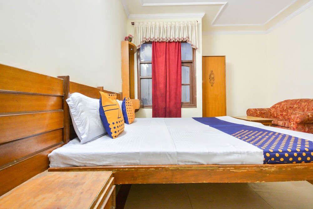 Фото Spot On 38670 Hotel Diamond