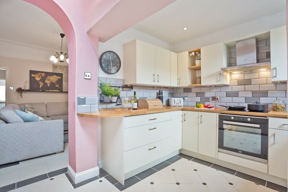 Фото Malleus House