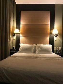 Фото The Ridge Hotel