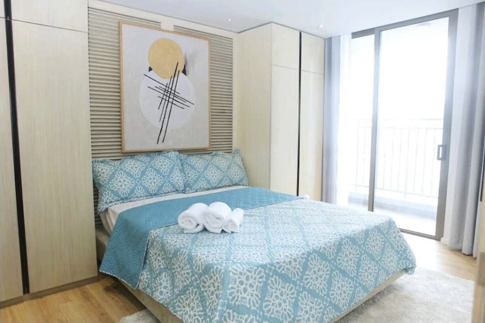 Фото Kyn Apartment Rivergate Residence