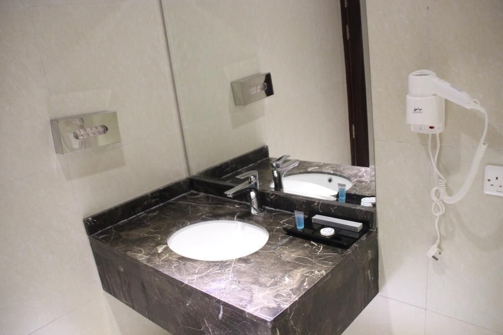 Фото Marahel Kharj Aparthotel 3