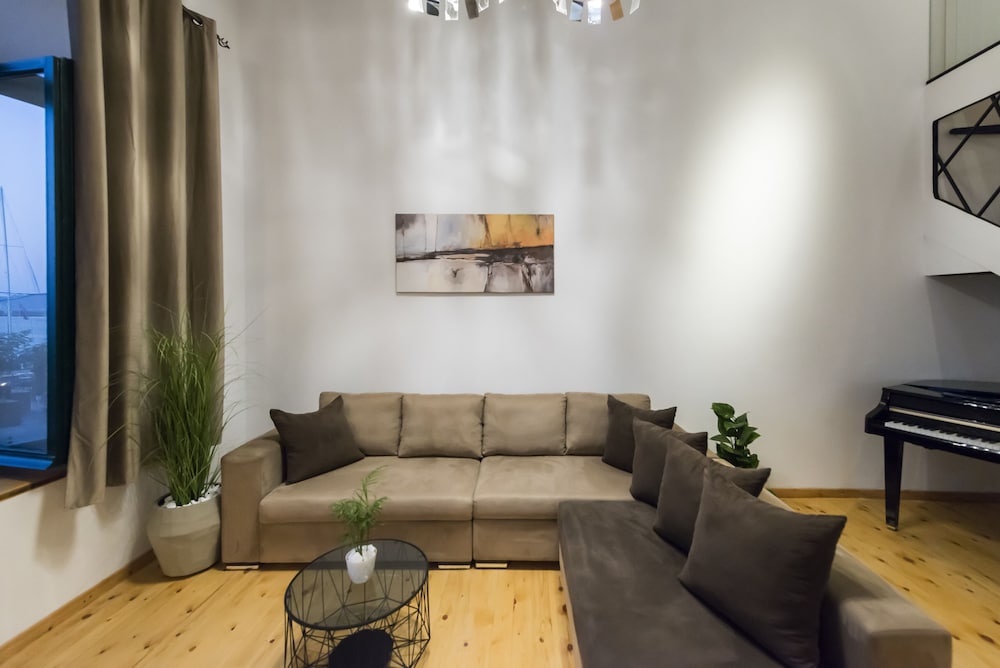 Фото Aigli Seafront Loft-Bespoke Design Gem