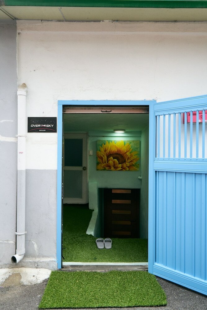 Фото Myeongdong Station 2Min House