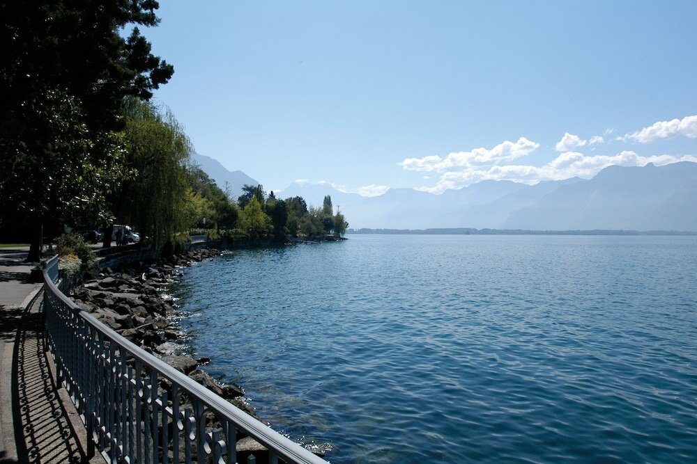 Фото Youth Hostel Montreux