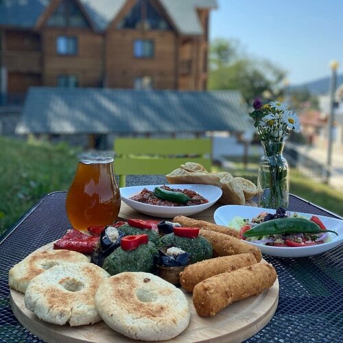 Отель Green Wood в Бакуриани