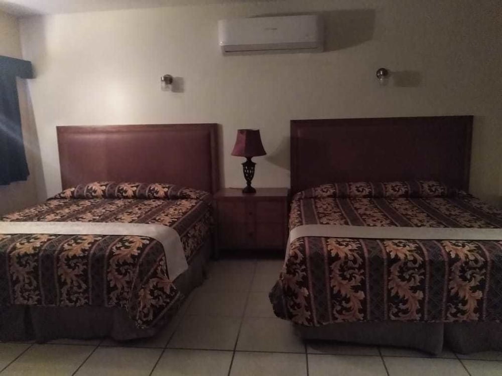 Фото Cactus Inn Los Cabos