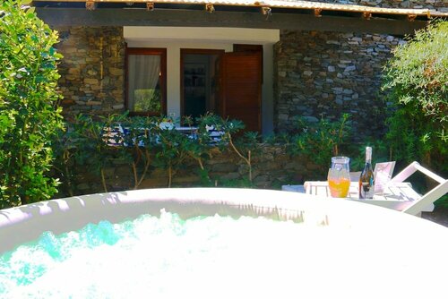 Гостиница Villino Kenzia 4 Bedrooms Apartment in Stintino