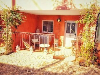 Гостиница Villa Du Cros в Кань-сюре-Мер