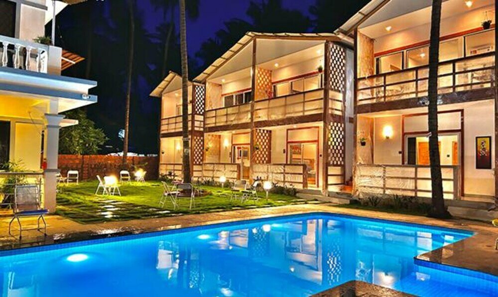 Фото отеля 1